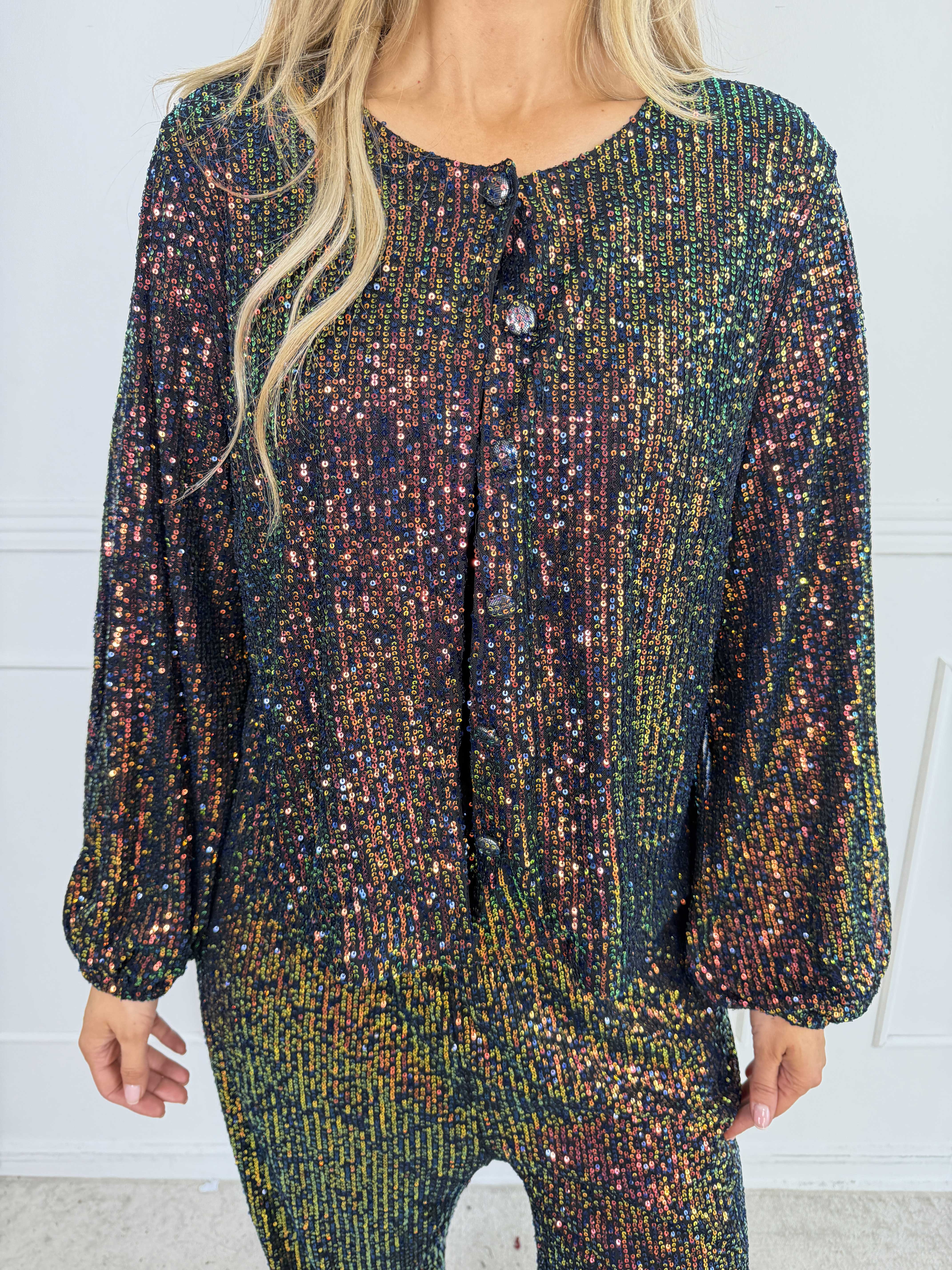 Paige - Paljettkofta i plus size med snygga knutknappar